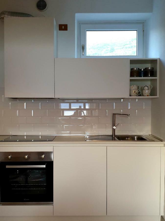 Assenza Lake Front Sweet Apartment Brenzone sul Garda Exterior photo